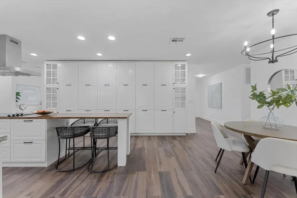 5412 Arthur Street Hollywood FL 33021