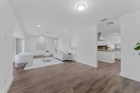 5412 Arthur Street Hollywood FL 33021