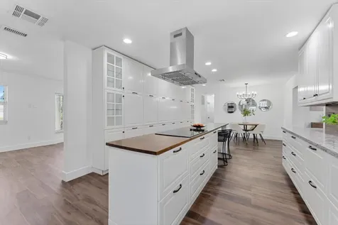5412 Arthur Street Hollywood FL 33021