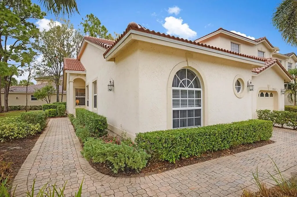 9316 World Cup Way Port St Lucie FL 34986
