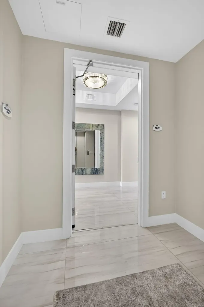 3 Water Club Way North Palm Beach FL 33408