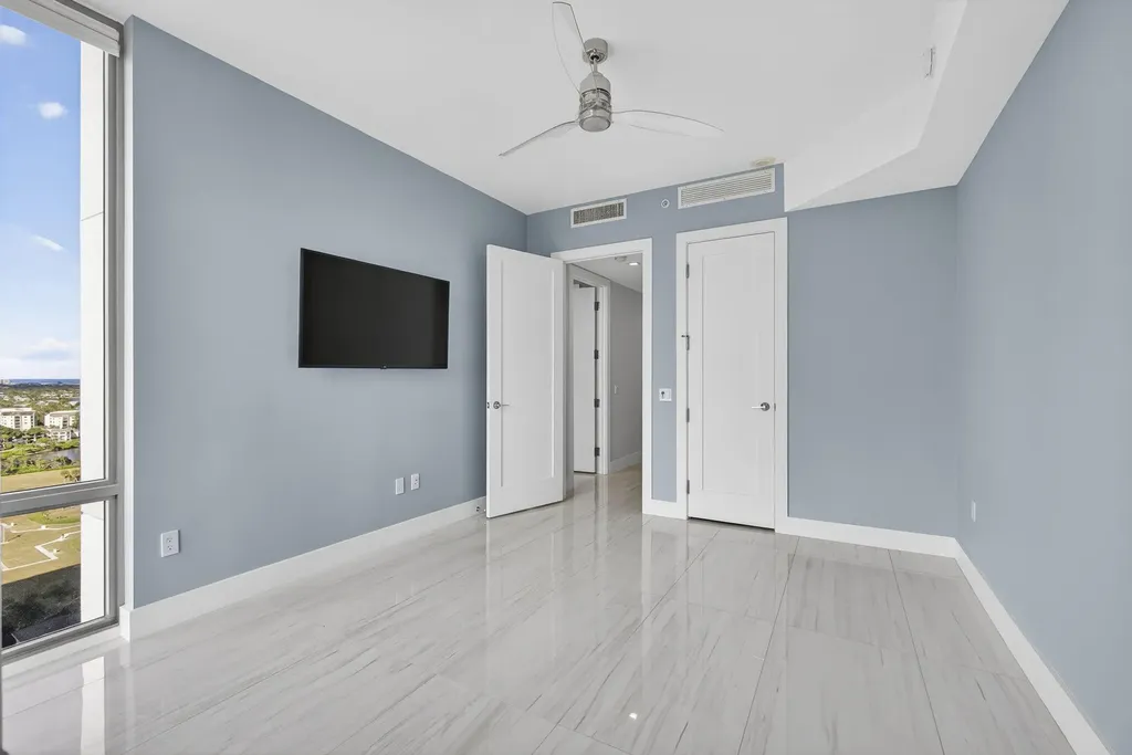 3 Water Club Way North Palm Beach FL 33408