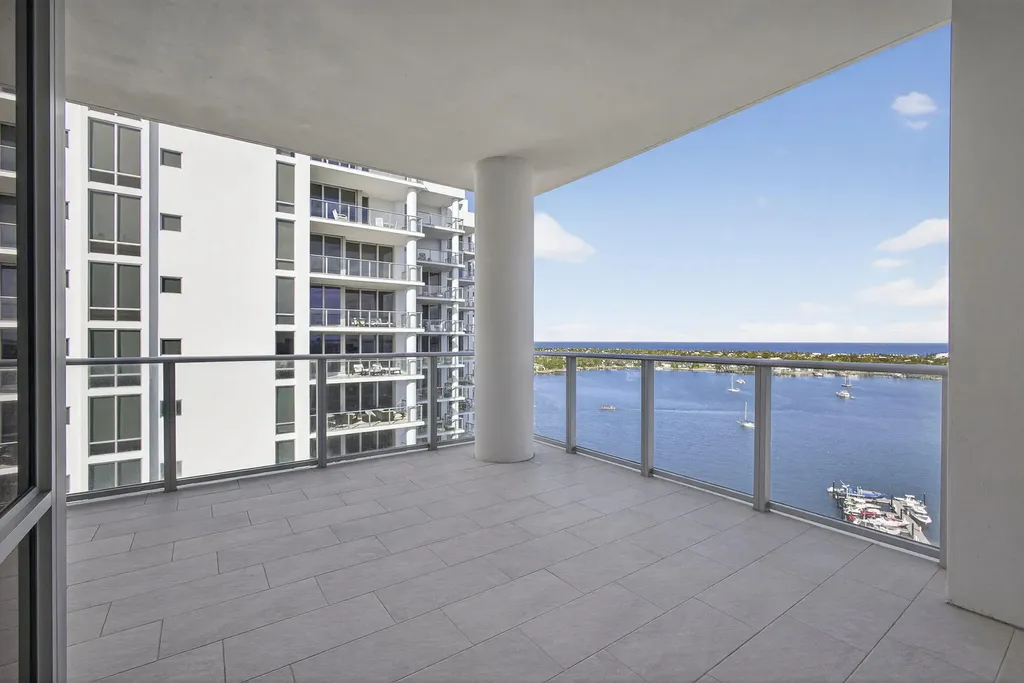 3 Water Club Way North Palm Beach FL 33408