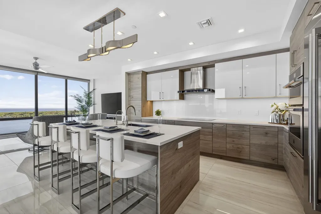 3 Water Club Way North Palm Beach FL 33408