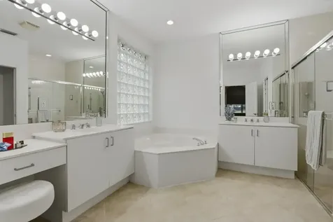 8752 Palm River Drive Lake Worth FL 33467