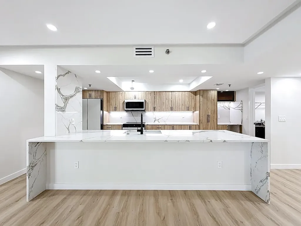 955 Egret Circle Delray Beach FL 33444