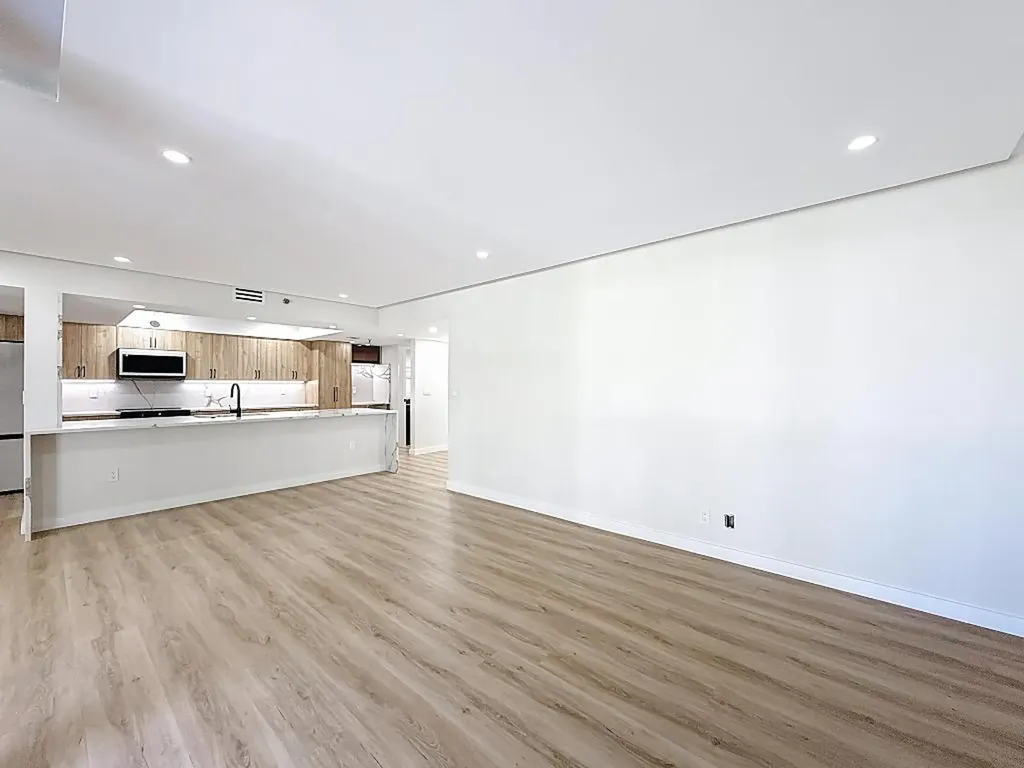 955 Egret Circle Delray Beach FL 33444