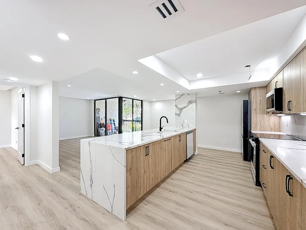 955 Egret Circle Delray Beach FL 33444