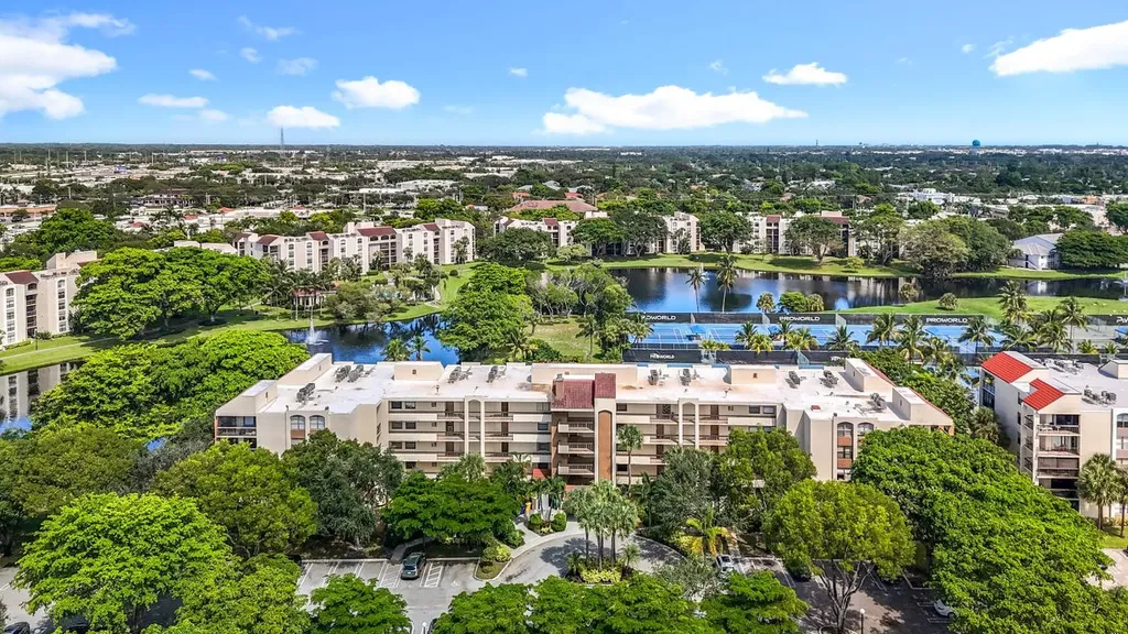955 Egret Circle Delray Beach FL 33444