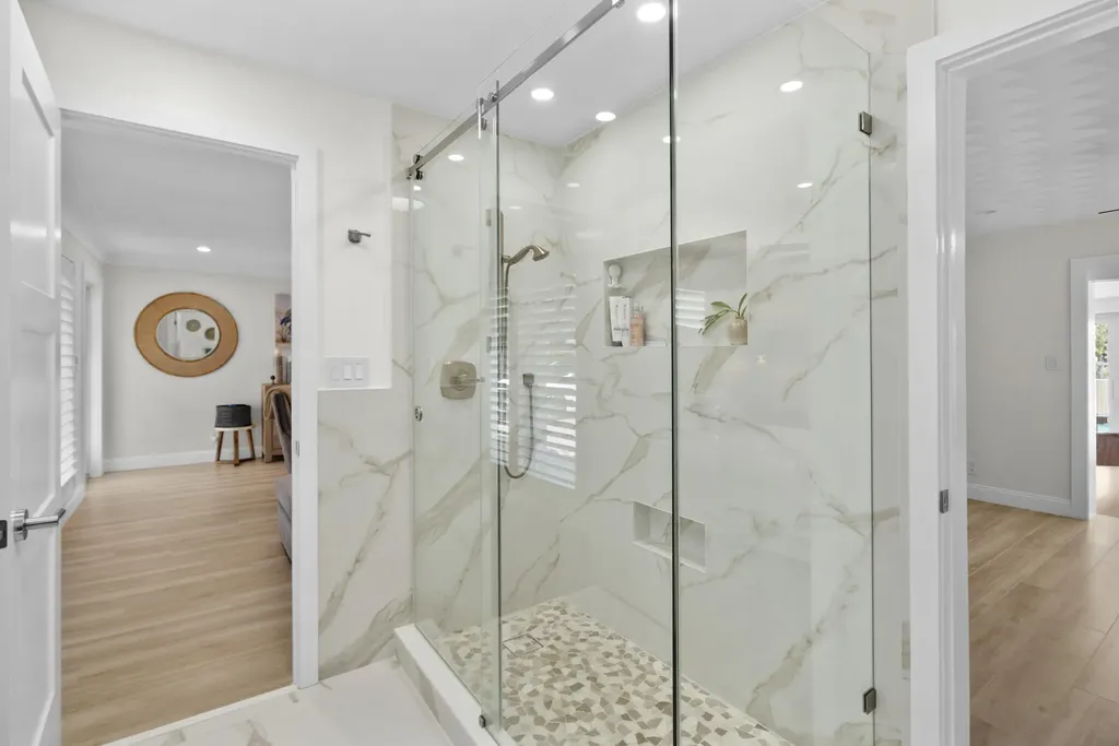 521 SE 4 Court Pompano Beach FL 33060