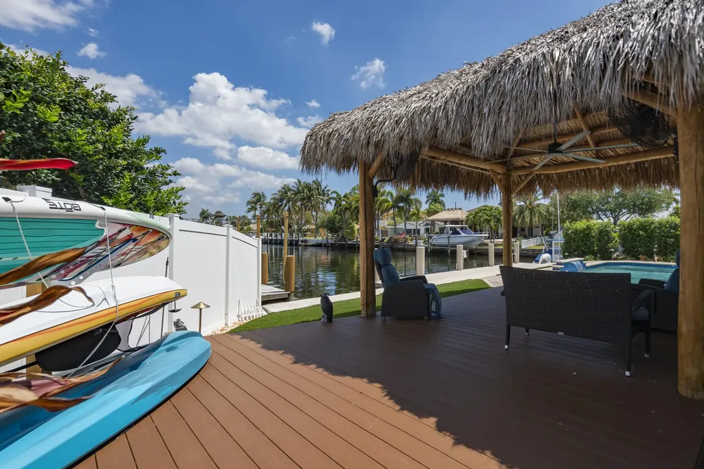 521 SE 4 Court Pompano Beach FL 33060