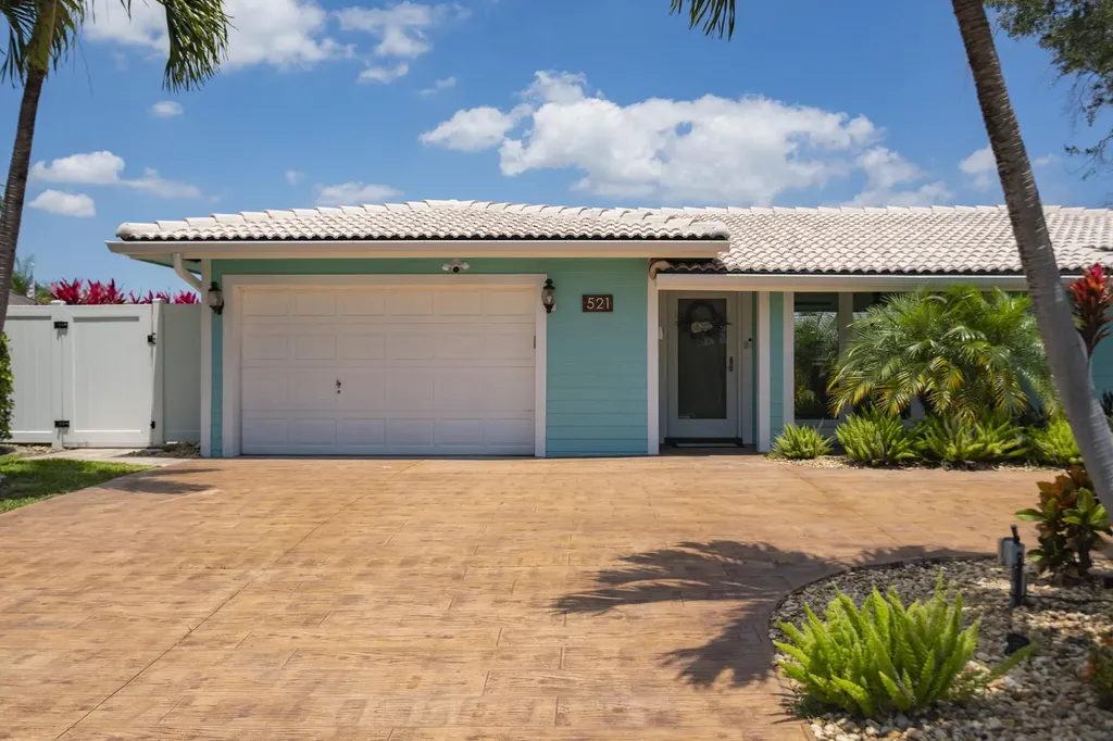 521 SE 4 Court Pompano Beach FL 33060
