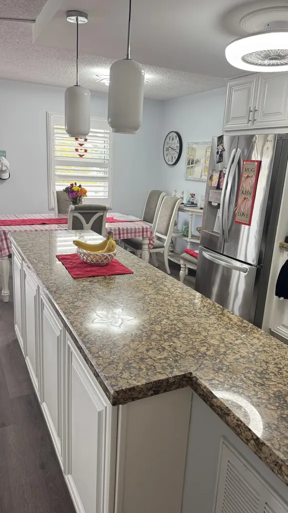 3021 Ellesmere B Deerfield Beach FL 33442