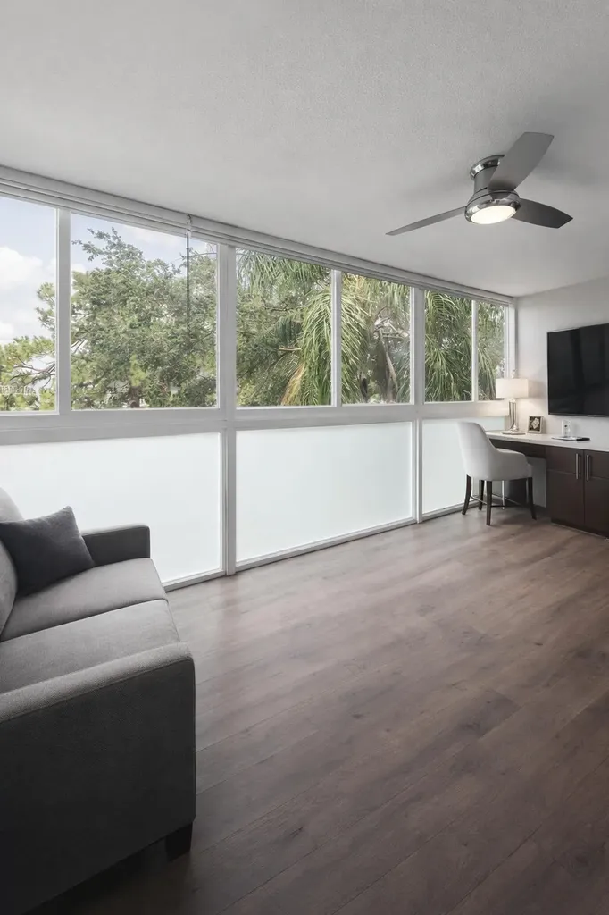 3021 Ellesmere B Deerfield Beach FL 33442