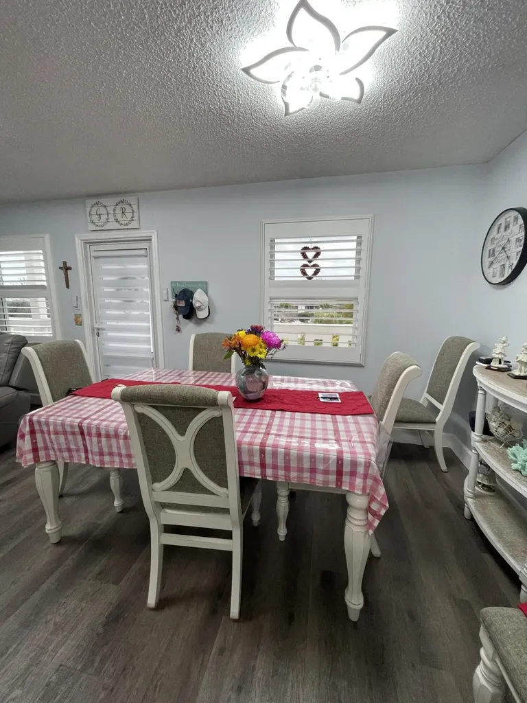 3021 Ellesmere B Deerfield Beach FL 33442