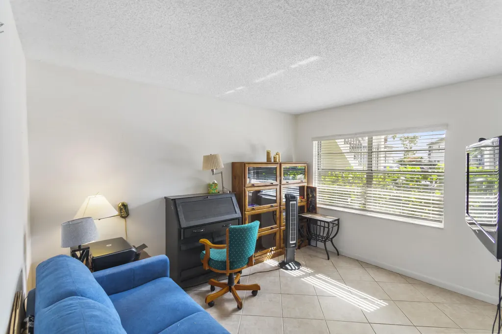5620 Spindle Palm Court Delray Beach FL 33484