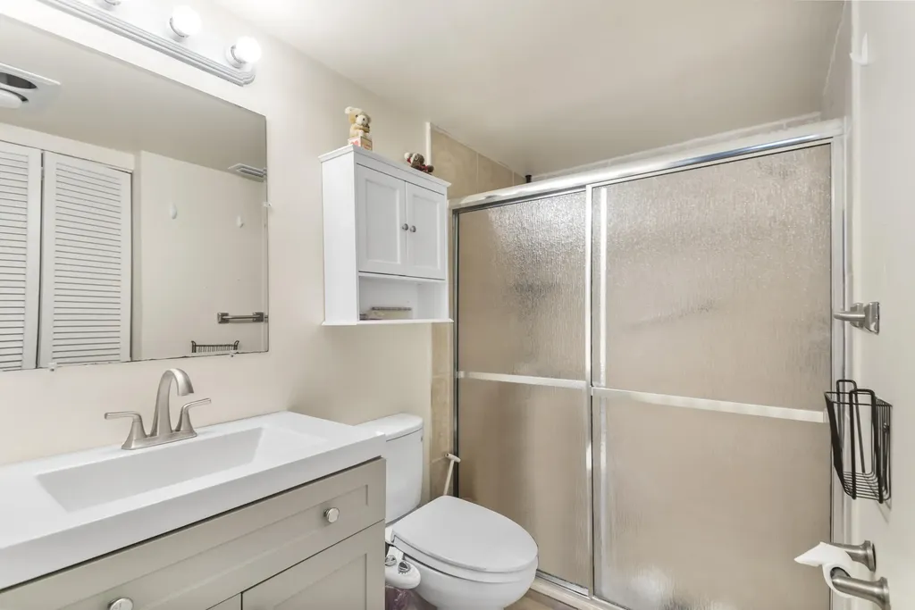 5620 Spindle Palm Court Delray Beach FL 33484