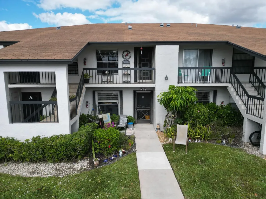5620 Spindle Palm Court Delray Beach FL 33484