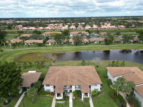 5620 Spindle Palm Court Delray Beach FL 33484