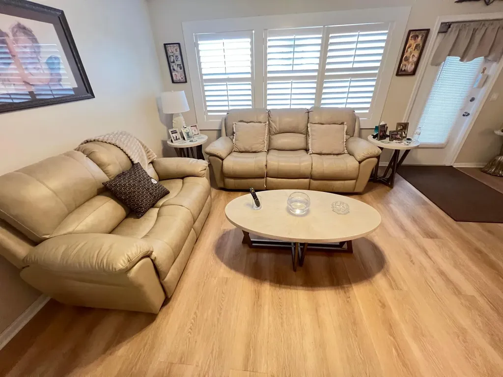 334 Southampton B West Palm Beach FL 33417