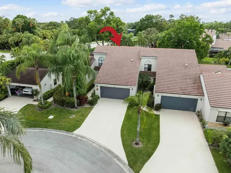 61 Edinburgh Drive Palm Beach Gardens FL 33418