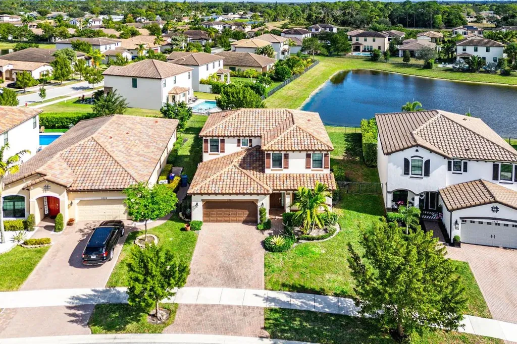 3234 Klays Court Royal Palm Beach FL 33411