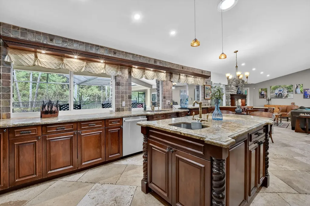 20894 Escudo Drive Boca Raton FL 33433