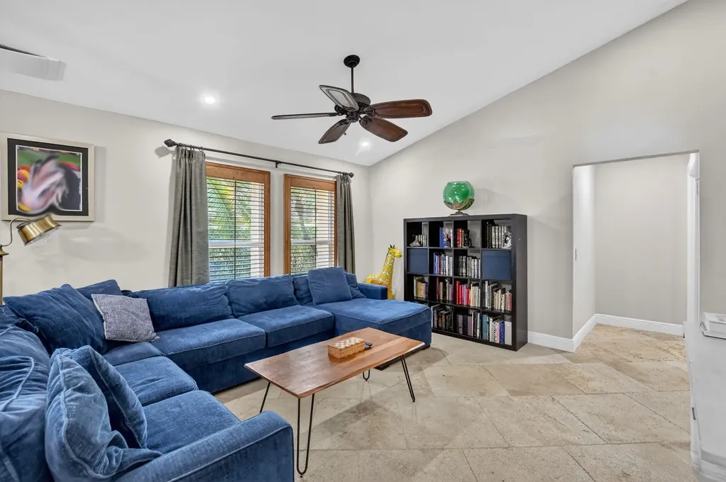 20894 Escudo Drive Boca Raton FL 33433