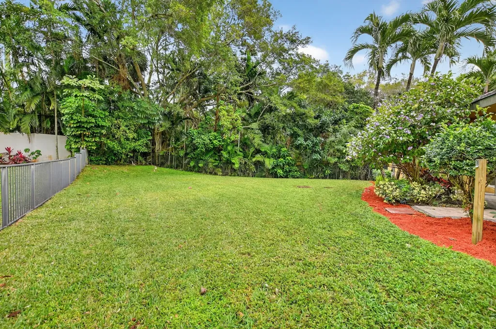 20894 Escudo Drive Boca Raton FL 33433
