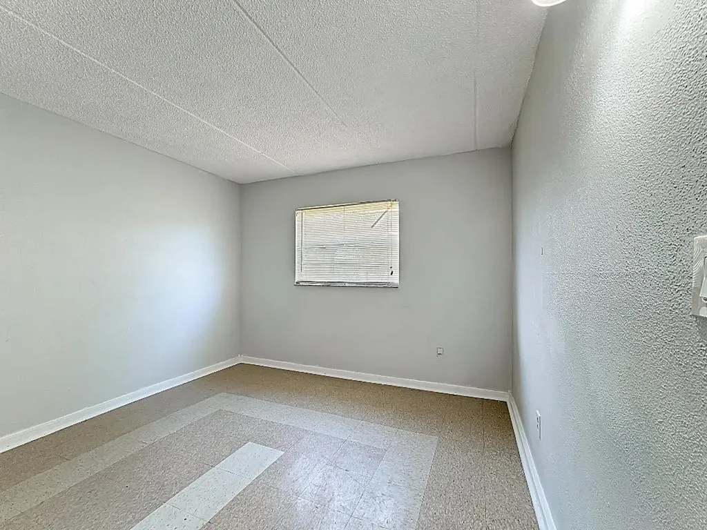 694 Michigan Court St. Cloud FL 34769