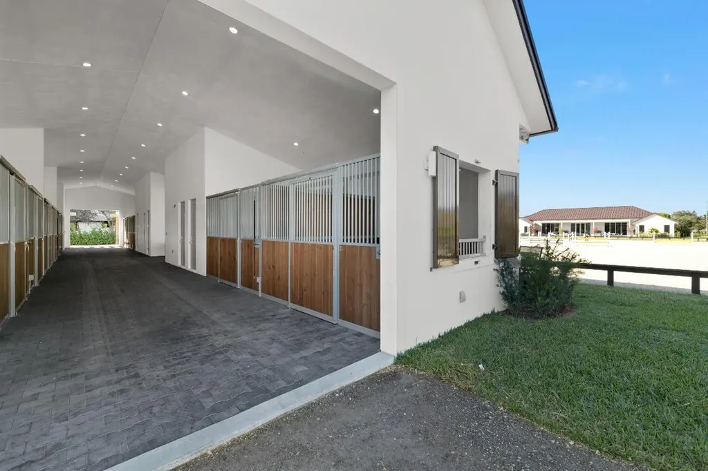 2889 Appaloosa Trail Wellington FL 33414