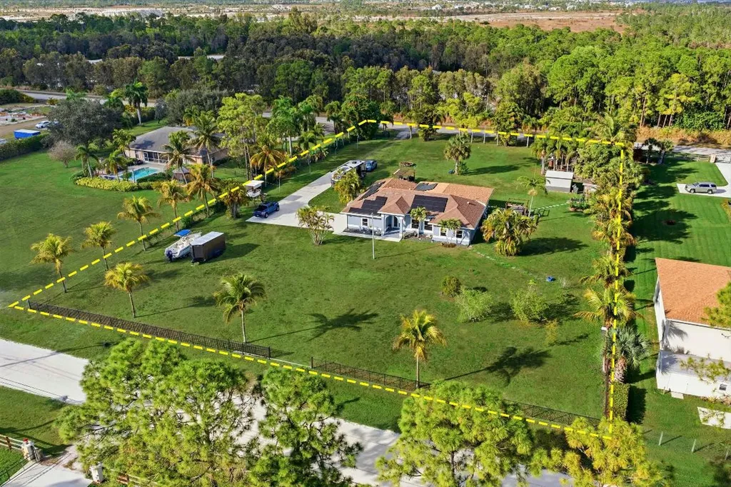 13595 89th Place N West Palm Beach FL 33412