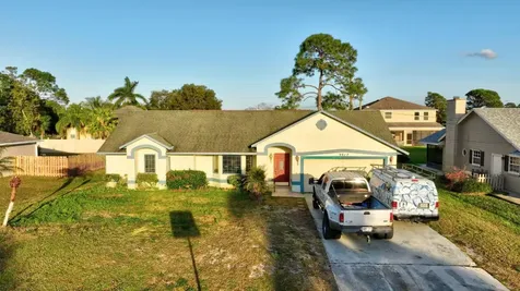 3617 SW Masilunas Street Port St Lucie FL 34953
