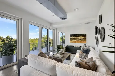 2275 S Ocean Boulevard Palm Beach FL 33480