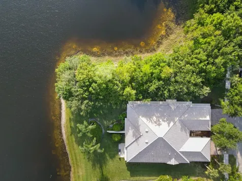 9193 SE Retreat Drive Hobe Sound FL 33455