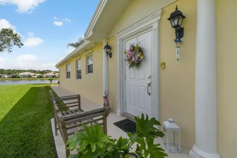 9193 SE Retreat Drive Hobe Sound FL 33455