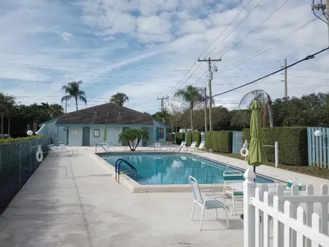 950 S Kanner Highway Stuart FL 34994
