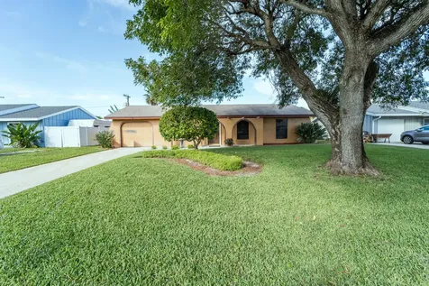 3753 Coelebs Avenue Boynton Beach FL 33436
