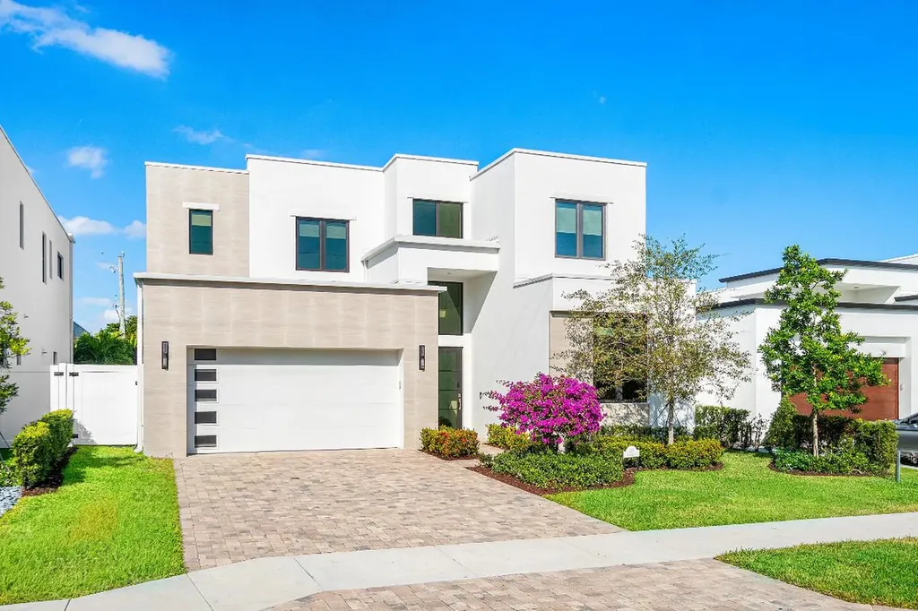 691 Kingsbridge Street Boca Raton FL 33487