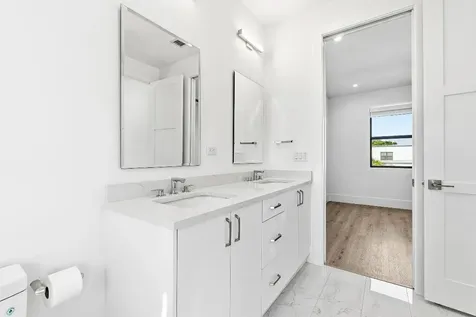 691 Kingsbridge Street Boca Raton FL 33487