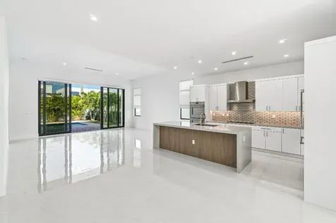 691 Kingsbridge Street Boca Raton FL 33487
