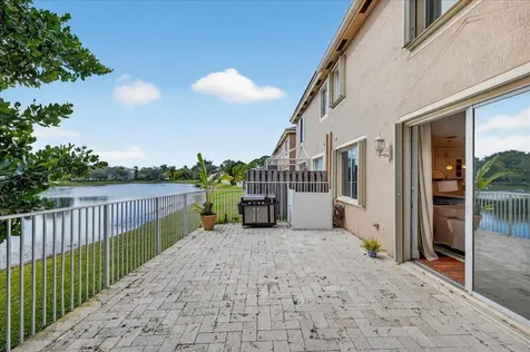 3544 Lakewood Place Coconut Creek FL 33073