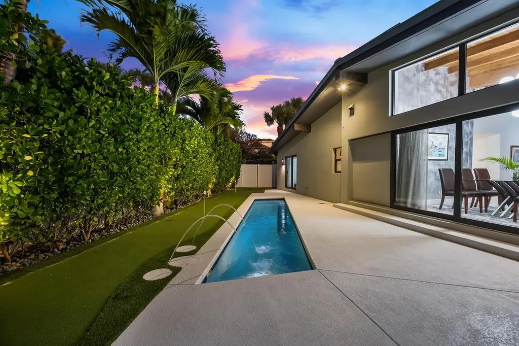 25 Ocean Drive Jupiter FL 33469