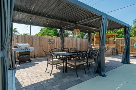 1416 W Hardee Street Lantana FL 33462