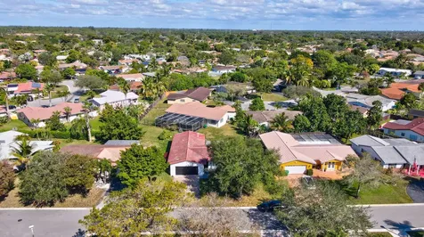 4005 NW 76th Avenue Coral Springs FL 33065