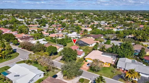 4005 NW 76th Avenue Coral Springs FL 33065