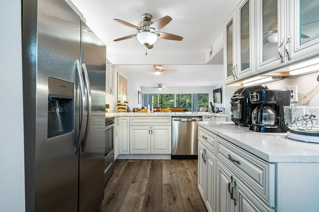 1537 E Hillsboro Boulevard Deerfield Beach FL 33441