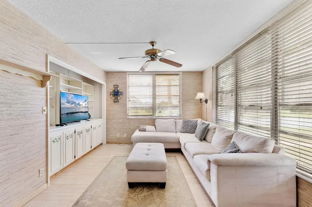 2681 S Course Drive Pompano Beach FL 33069