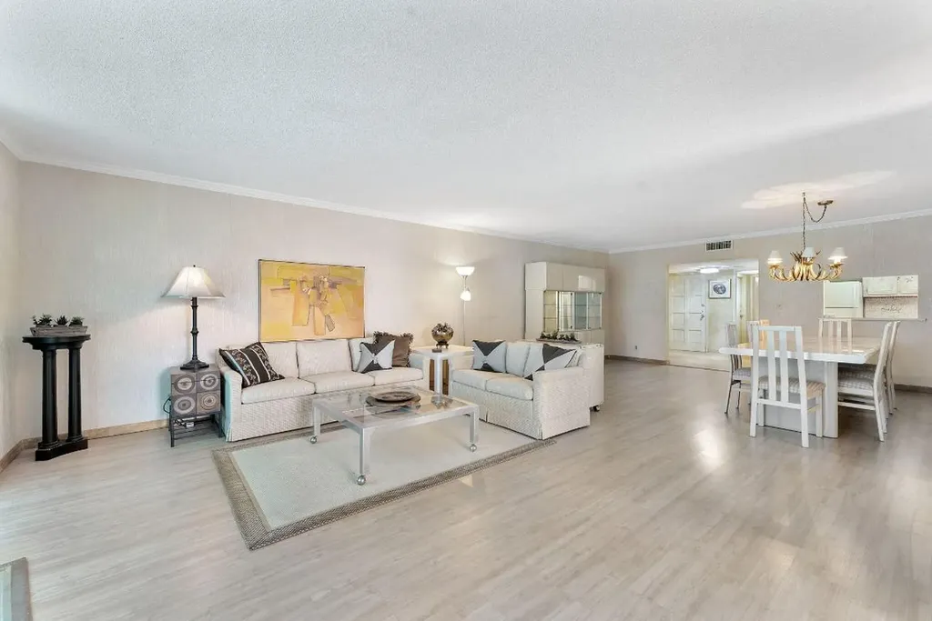 2681 S Course Drive Pompano Beach FL 33069