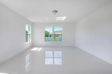 122 SW Becker Road Port St Lucie FL 34953